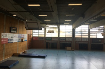 image001